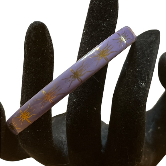 Arcadia Jewelry - Estate Vintage Arcadia Purple Bangle Bracelet
